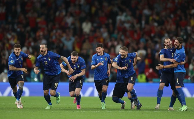Euro 2020’de İ̇talya Finalde
