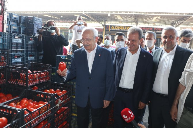 Kılıçdaroğlu, Mersin’de Hal Esnafıyla Buluştu