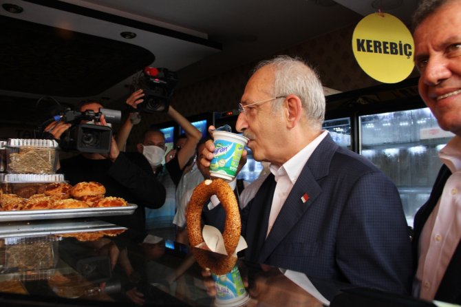 Kılıçdaroğlu, Mersin’de Çarşı Esnafıyla Bir Araya Geldi