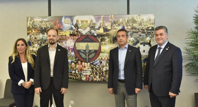 Fenerbahçe’nin Tarihi, ’Vakt-i Fener’ Tablosunda Buluştu