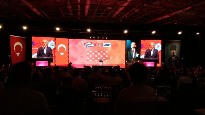 Kılıçdaroğlu, Mersin’de ‘Teksin’in Tanıtım Programına Katıldı