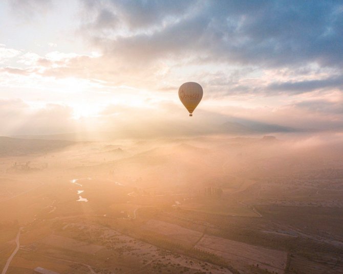 3 Bin Yıllık Vadide Sıcak Hava Balonları Uçmaya Başladı
