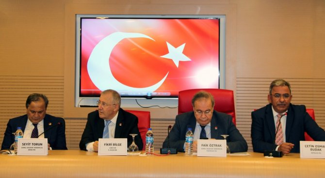 Chp Ekonomi Masası Heyeti Giresun’da İş Adamlarıyla Bir Araya Geldi