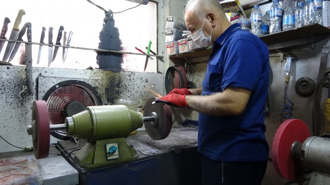 Bıçak Bileme Ustalarından Kurban Bayramı Öncesi ’Son Gün’ Uyarısı