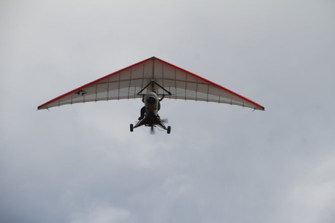 Elazığ’da Skyfest Etkinliği Renkli Görüntüler Oluşturdu