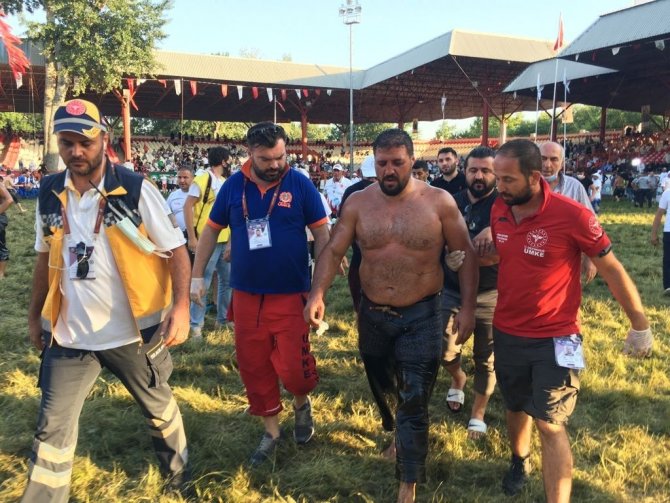 Başpehlivan Kara Hastaneye Kaldırıldı