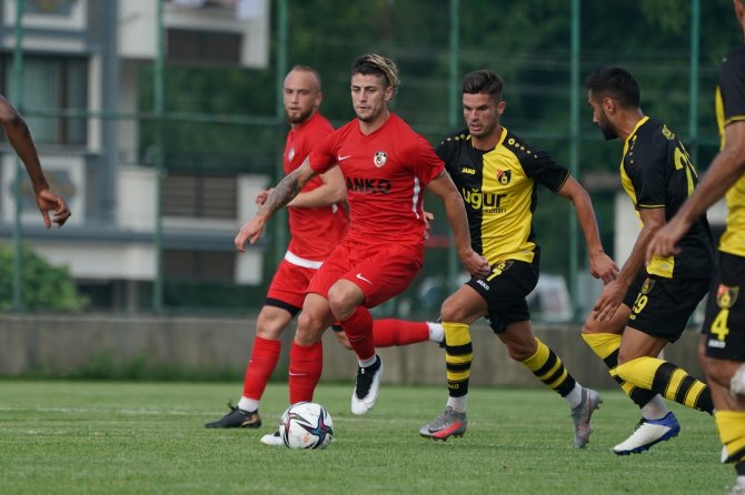 Hazırlık Maçı: Gaziantep Fk: 3 - İ̇stanbulspor: 2
