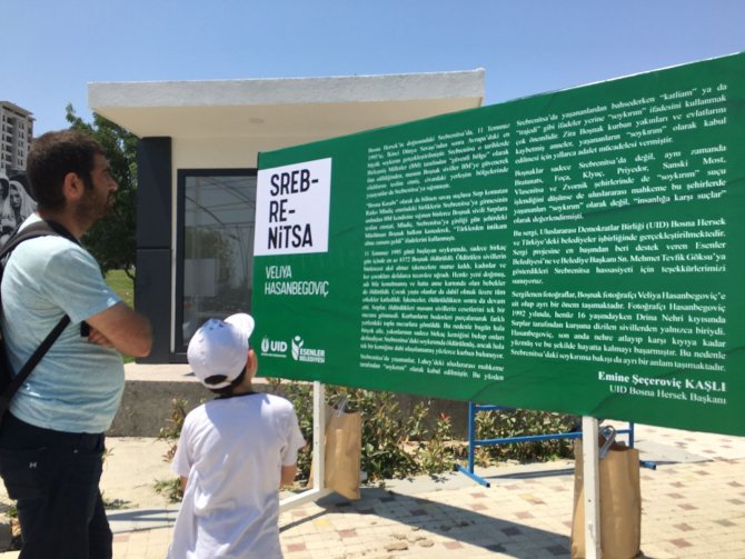 Srebrenitsa Soykırımı Fotoğraf Karelerinde