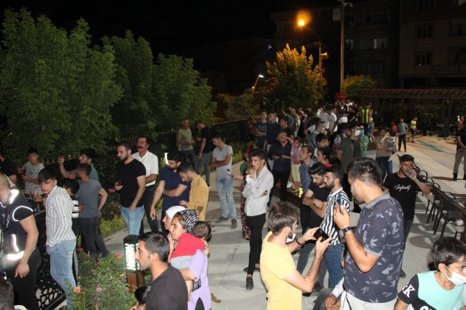 Cudi Dağı’nda Havai Fişek Gösterimi