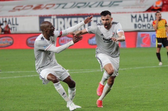 Kenan Ve Rosier Tamam, Ghezzal Sırada