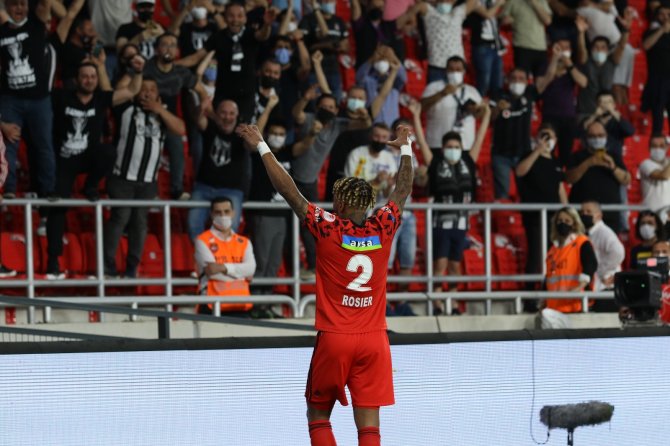 Kenan Ve Rosier Tamam, Ghezzal Sırada