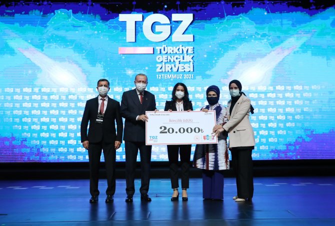 Cumhurbaşkanı Erdoğan Gençlere Seslendi