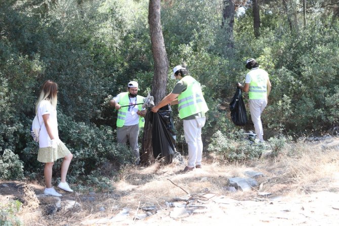 Bodrum’da 50 Kilometrelik Yol Temizliği
