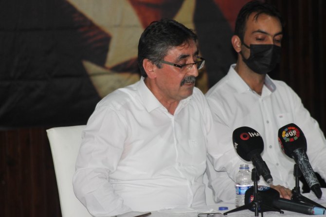 Karacasu Belediye Başkanı İ̇nal İstifa Etti