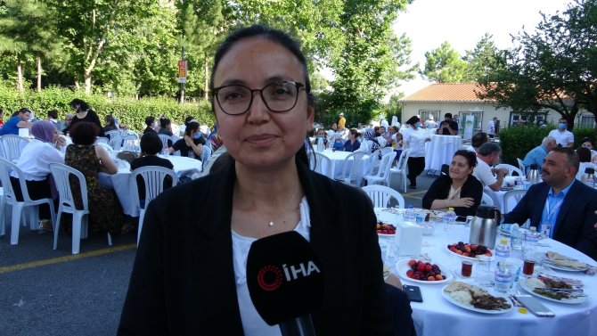Pendik Devlet Hastanesi Bahçesinde Sağlık Çalışanları İçin Moral Yemeği
