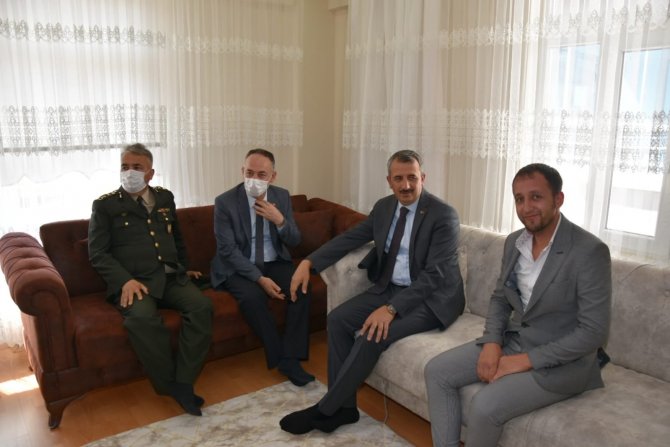 Bacağında Şarapnel Parçası İle Yaşayan 15 Temmuz Gazisi Semerci, O Geceyi Anlattı