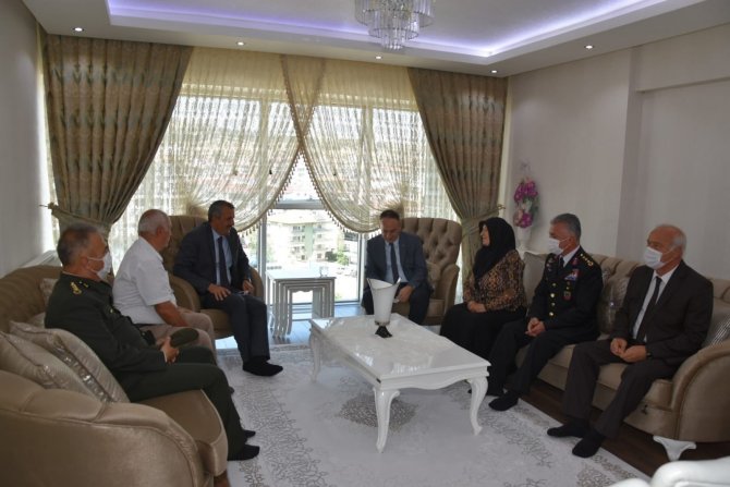 Bacağında Şarapnel Parçası İle Yaşayan 15 Temmuz Gazisi Semerci, O Geceyi Anlattı