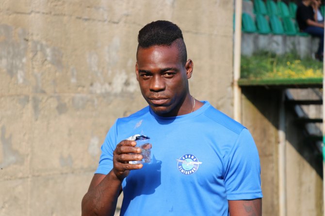 Mario Balotelli: “Türkiye’den İlk Defa Bir Teklife Bakmayı Kabul Ettim”