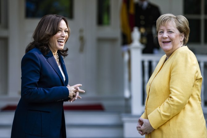 Almanya Başbakanı Merkel, Abd Başkan Yardımcısı Harris İle Bir Araya Geldi
