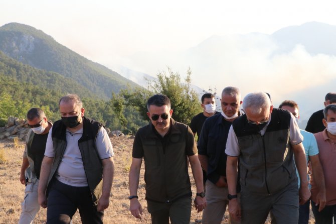 Bakan Pekdemirli: "Bugün Çıkan 20 Yangının 18’i Kontrol Altına Alındı"