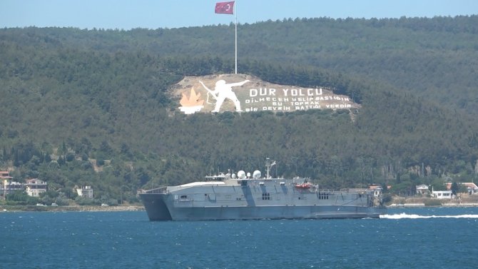 Abd Donanması’na Ait ’Usns Yuma’, Çanakkale Boğazı’ndan Geçti