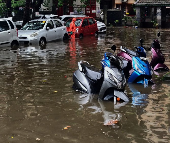 Hindistan’da Sel Felaketi