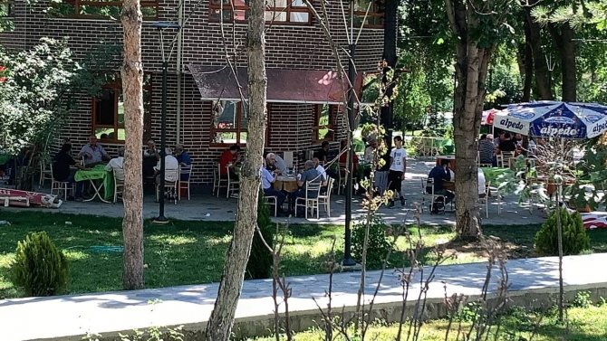 Çorum’da Termometreler 40 Dereceyi Gösterdi