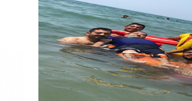 Hayatında İlk Kez Denize Girmenin Mutluluğunu Yaşadı