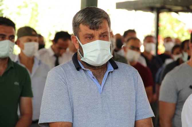 Küçük Ecrin, Son Yolculuğuna Gözyaşlarıyla Uğurlandı