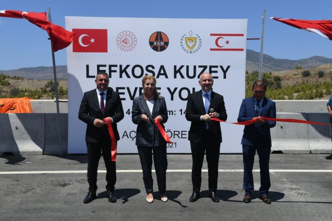 Bakan Karaismailoğlu, Lefkoşa Kuzey Çevre Yolu’nun Açılışını Gerçekleştirdi