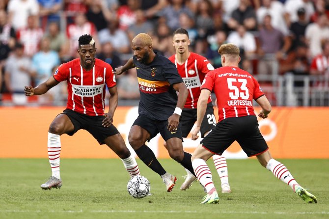 Uefa Şampiyonlar Ligi: Psv: 2 - Galatasaray: 1 (İ̇lk Yarı)