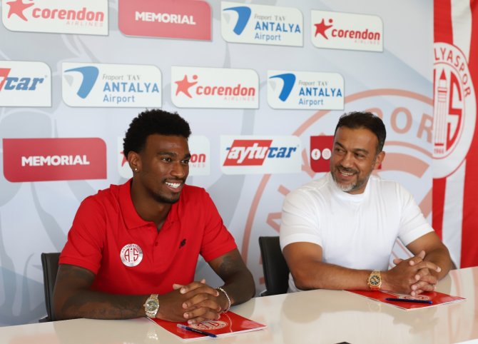 Haji Wright, Fta Antalyaspor’da