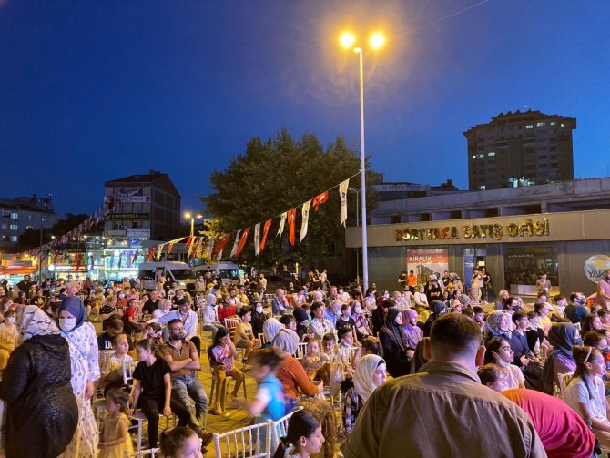 Esenler’de Çocuklar Bayram Etti