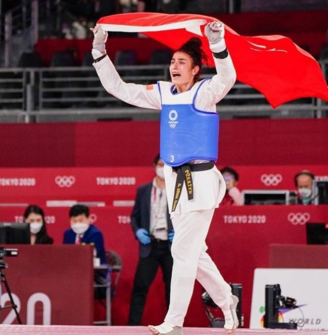 Bursa Büyükşehir’li Hatice Kübra Olimpiyatlarda Tarih Yazdı