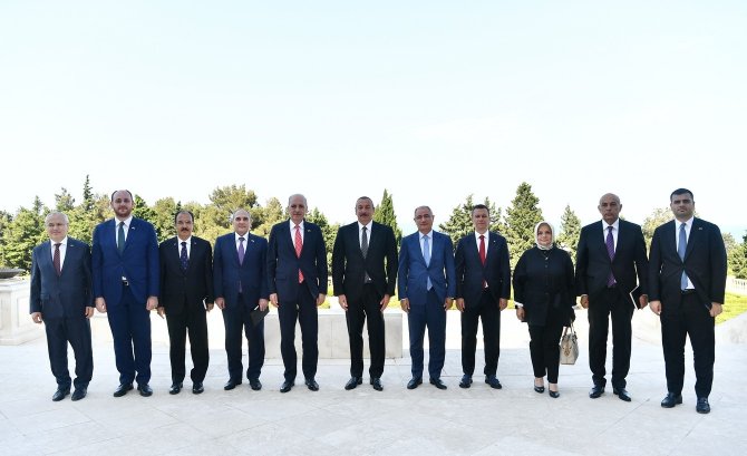 Azerbaycan Cumhurbaşkanı Aliyev, Ak Parti Genel Başkanvekili Kurtulmuş’u Kabul Etti