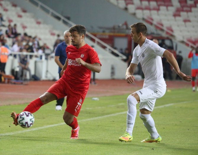 Uefa Avrupa Konferans Ligi: Sivasspor: 1 - Petrocub Hincesti: 0 (Maç Sonucu)
