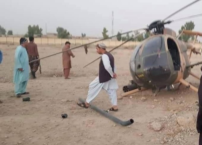 Afgan Ordusuna Ait Helikopter Teknik Arıza Nedeniyle Acil İniş Yaptı