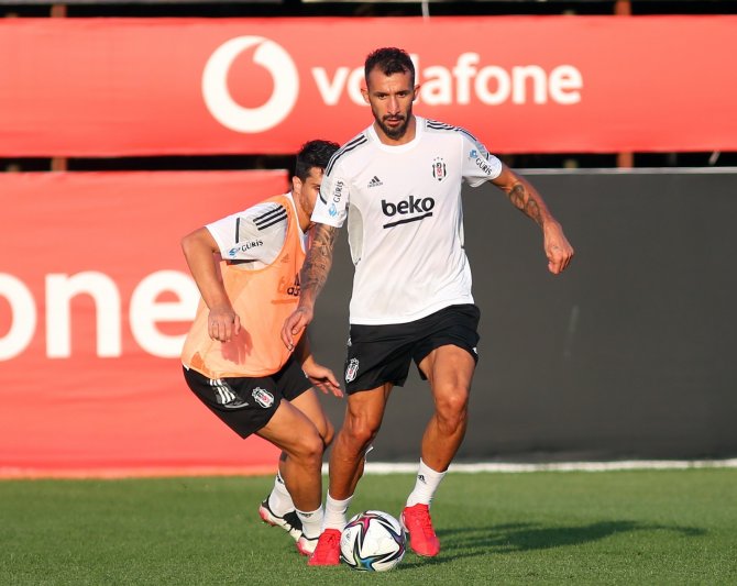 Valentin Rosier, Beşiktaş’la İlk Antrenmanına Çıktı
