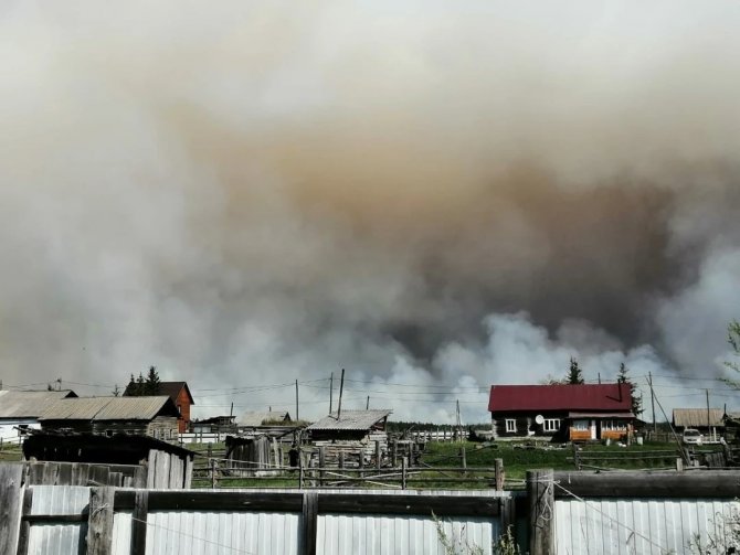 Sibirya’daki Orman Yangınları Yerleşim Alanlarına Sıçradı