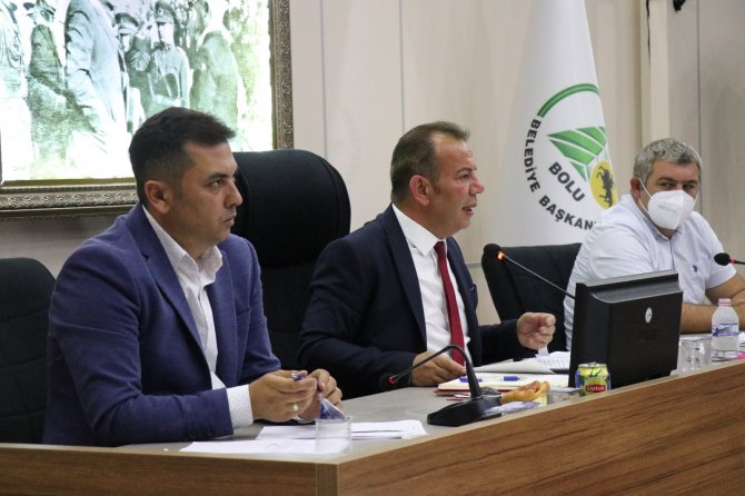 Bolu Belediye Meclisinde Yabancılara Su Zammı Gerginliği