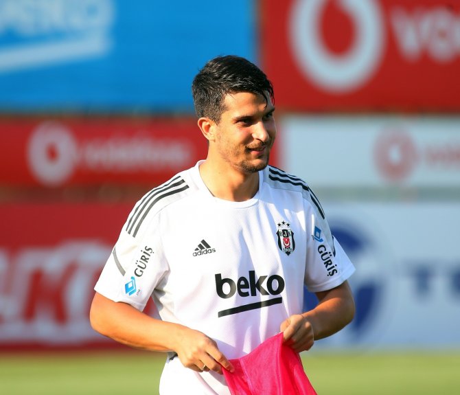 Beşiktaş, Kondisyon Ve Taktik Çalıştı