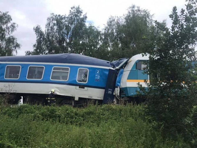 Çekya’da Tren Kazası: 2 Ölü, 40 Yaralı