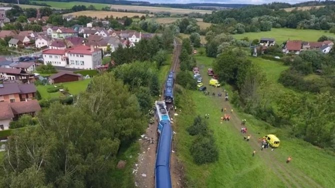 Çekya’daki Tren Kazasında Can Kaybı 3’e Yükseldi