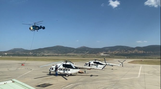 Ukrayna’dan Gelen 5 Helikopter Yangınlara Gece Müdahalesi İçin Havalanacak
