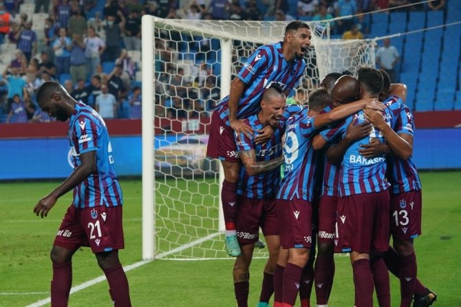 Uefa Konferans Lig: Trabzonspor: 1 - Molde Fk: 1 (İ̇lk Yarı)