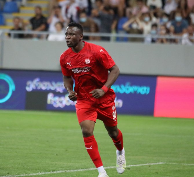 Uefa Avrupa Konferans Ligi: Dinamo Batumi: 1 - Sivasspor: 2 (Maç Sonucu)