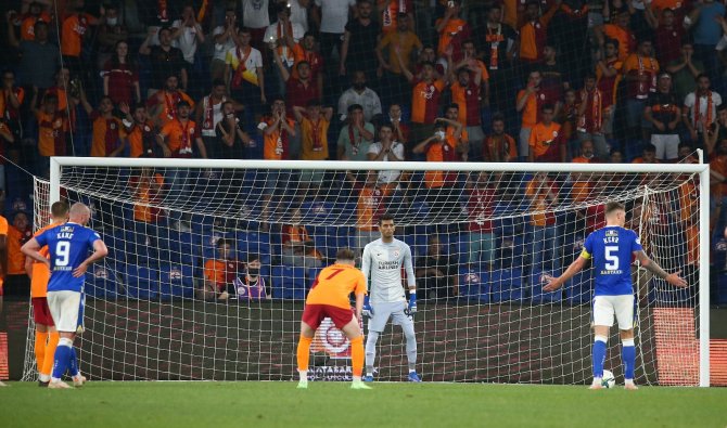 Uefa Avrupa Ligi: Galatasaray: 1 - St. Johnstone: 1 (Maç Sonucu)