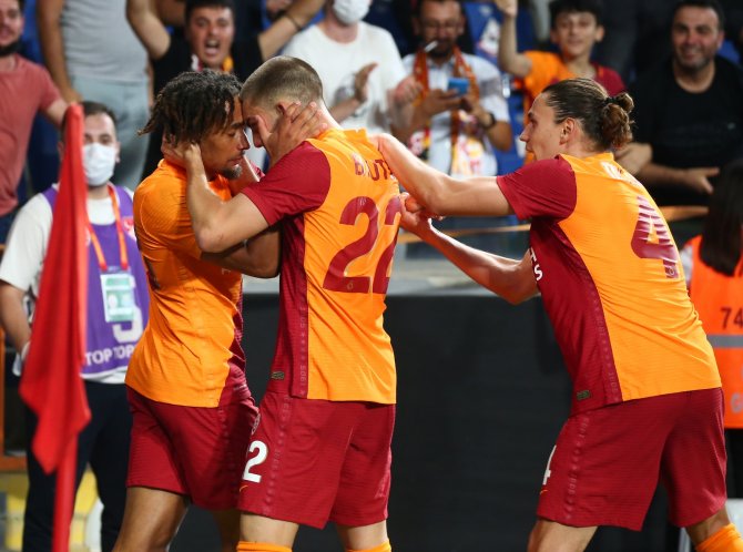 Sacha Boey, Galatasaray Kariyerine Golle Başladı