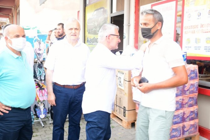 Ak Parti Giresun Milletvekili Kadir Aydın, Tirebolu’da Esnaf Ziyareti Gerçekleştirdi