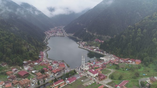 Muğla Ve Antalya’daki Yangınlar Nedeniyle Tatilcilerin Yeni Rotası Doğu Karadeniz Oldu